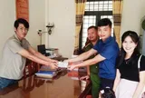 Nhặt được 12 triệu đồng, giao công an trả lại người đánh rơi