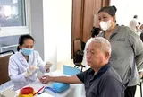 TPHCM: Người dân phường Xuân Hòa được bác sĩ đến khám tận nhà