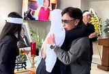 Danh ca Tuấn Ngọc xuất hiện sau ly hôn ở tuổi U80