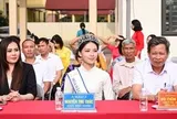 Á hậu Thu Trúc cùng hoa hậu Phan Kim Oanh về Thanh Hóa tri ân thầy cô