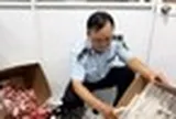 TPHCM đột kích nhiều kho hàng, thu giữ hàng nghìn sản phẩm '3 không'