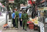 Hà Nội đề xuất tăng tiền phạt hành vi lấn chiếm vỉa hè, lòng đường
