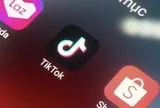 Nhiều nhà bán hàng lo sợ bị khóa livestream vì “nổ” tốt nhất, xịn nhất