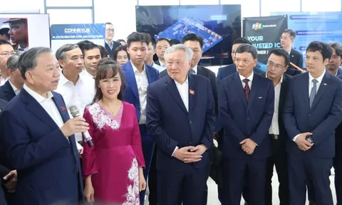 Tổng Bí thư Tô Lâm tham quan Công viên phầm mềm số 2 ở Đà Nẵng