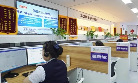 Xinhua Silk Road: Đường dây nóng dịch vụ công tại tỉnh Hải Nam, miền Nam Trung Quốc hỗ trợ doanh nhân nước ngoài thành lập doanh nghiệp thuận lợi