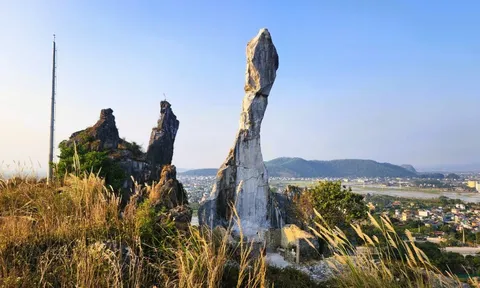 Chủ đầu tư nói về số tiền 17 tỉ đồng gia cố Hòn Vọng Phu