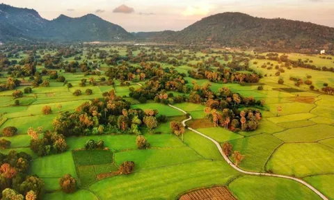 Danh sách 35 xã, phường, đặc khu vùng đồng bào dân tộc thiểu số và miền núi ở An Giang