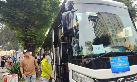 Rộn ràng niềm vui sum họp