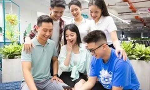 Nhận ưu đãi tới 350.000 đồng và cơ hội trúng iPhone 14 Pro với VCB Digibank