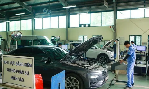 Mua ô tô mới sản xuất năm 2023 có cần đi đăng kiểm?