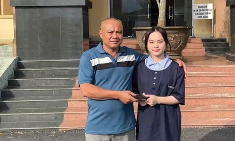 Hai cô gái xinh đẹp ở Quảng Trị có hành động đẹp