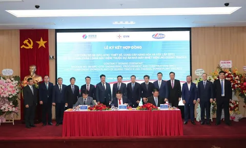 Ký hợp đồng gói thầu hơn 25.000 tỉ đồng triển khai LNG Quảng Trạch II