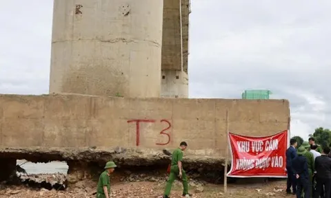 Bắc cầu phao qua sông Lô, đảm bảo giao thông trước Tết Nguyên đán