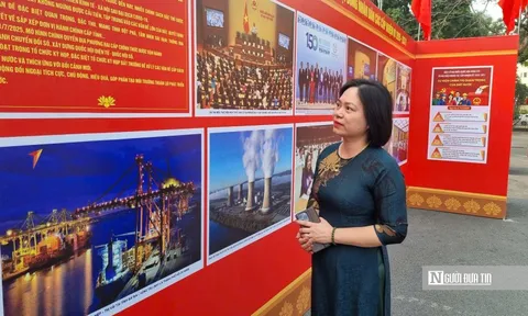 Khai mạc triển lãm ảnh với chủ đề "Quốc hội Việt Nam, HĐND thành phố Hải Phòng qua các kỳ bầu cử".