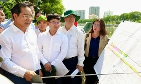 Chủ tịch UBND TPHCM Nguyễn Văn Được: Tháng 6 phải giao mặt bằng sạch dự án cầu đường Nguyễn Khoái