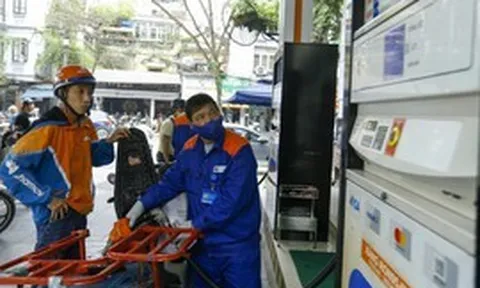 Thực hiện các giải pháp bảo đảm nguồn cung xăng dầu cho thị trường trong nước