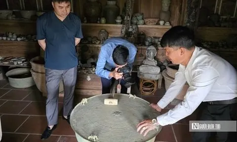 Sưu tầm 50.000 cổ vật và câu chuyện gìn giữ di sản của một người đàn ông chỉ học hết lớp 3