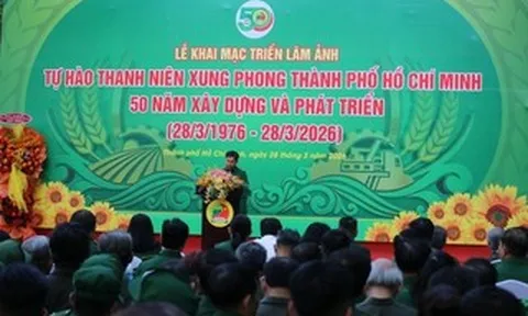 Khai mạc triển lãm ảnh "Tự hào Thanh niên xung phong TPHCM 50 năm xây dựng và phát triển"