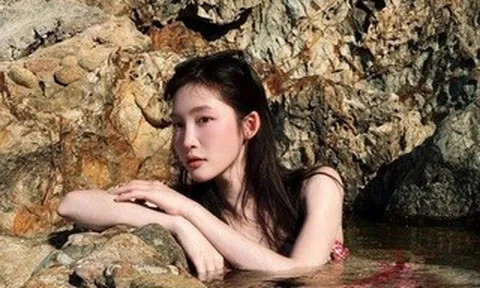 Diễn biến bất ngờ về vụ ca sĩ Juky San mặc bikini, nghi tắm tại Giếng Tiên