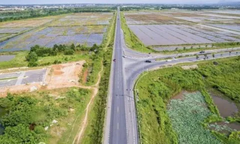 Vụ “Người lạ” trong hồ sơ gói thầu 16,5 tỉ ở Quảng Trị: Phát sinh kiến nghị vẫn khởi công?