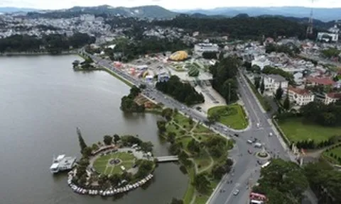 Lâm Đồng yêu cầu không hoán đổi để kéo dài ngày nghỉ lễ