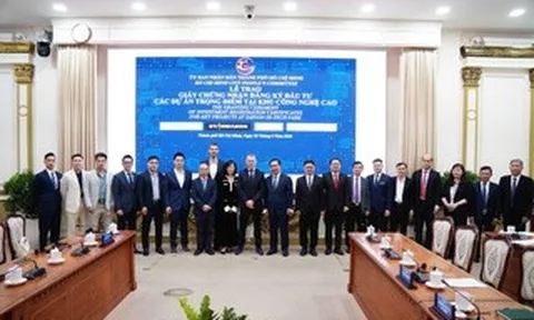 Thông tin nổi bật tại TPHCM ngày 25-4: Dự án giao thông 10.000 tỉ; Xử phạt 2 người đốt rác