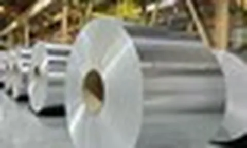 Một ‘cường quốc’ công nghiệp ô tô quen thuộc với người Việt ‘trúng đòn’ vì cú sốc nguyên liệu: Nhôm, nhựa, thép đồng loạt tăng, giá xe có thể nhích thêm hàng trăm USD