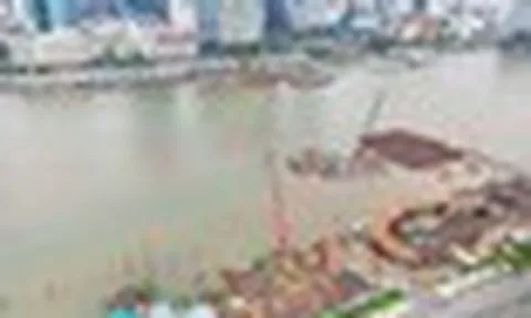“Lá dừa nước” khổng lồ gần 1.000 tỷ đồng dần hiện ra giữa sông Sài Gòn, dự kiến đưa vào sử dụng dịp Quốc Khánh 2/9