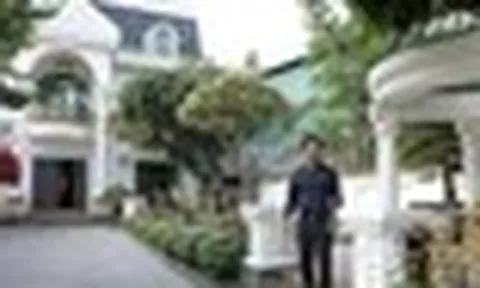 Nam NSƯT mang quân hàm Thượng tá, cưới vợ là công nhân xưởng may: U70 sống bình yên trong biệt thự 1.000m² ở Hà Nội