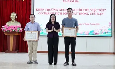 Khen thưởng 2 người đàn ông cứu cháu bé 10 tuổi đuối nước