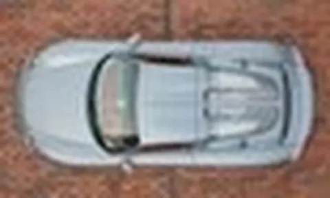 Siêu xe Porsche hơn 21 tỷ đồng nằm ngoài danh sách dùng xăng E10