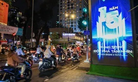 TPHCM: Thời hạn 1 tháng cho các biển quảng cáo thiếu điều kiện