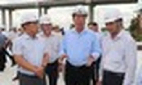 Đèo Cả thi công công trình phức tạp bậc nhất ĐBSCL, Bộ trưởng: “Đây là niềm tự hào của ngành xây dựng VN”