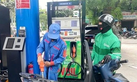 Loạt cơ chế mới cho xăng E10 được thí điểm, giá E10RON95-III tính thế nào?