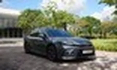 Tin xe 26/6: Camry tại Việt Nam bỏ máy xăng, Honda sắp hồi sinh SUV cũ