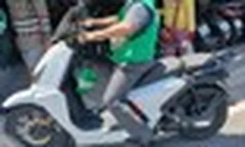 Xe máy điện Malaysia bất ngờ lăn bánh ở TP.HCM: 5 giây đầy pin, chạy gần 100km/h, có cửa thắng xe Việt?