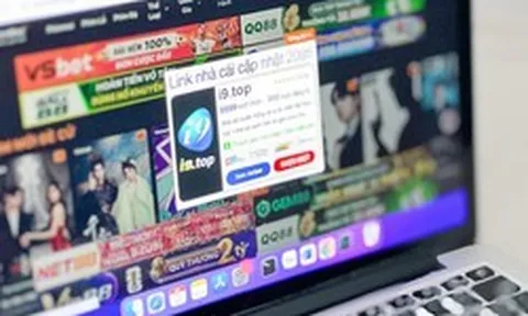 Khởi tố nhóm lập hơn 100 website phim lậu, thu lợi hàng trăm tỷ đồng