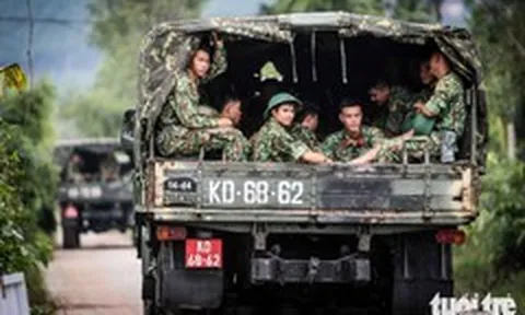Rào Trăng: Những đêm không ngủ của Tuổi Trẻ và 'lệnh điều quân' trong mưa lũ
