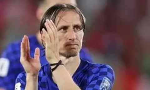 Modric chỉ trích VAR thiên vị cho đội bóng của Ronaldo