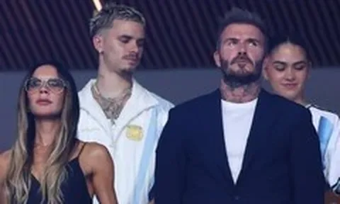 Nhà Beckham, Shakira đến cổ vũ Messi ở World Cup