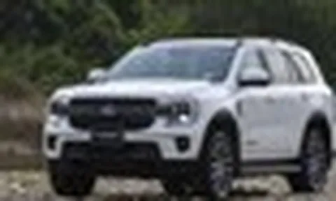 Một mẫu SUV 7 chỗ ở Việt Nam có doanh số gấp 6 lần các đối thủ cộng lại