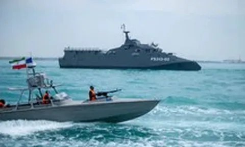 Tin tức thế giới 9-9: Iran bắt tàu ngầm Mỹ; Canada quyết 'xoay trục' khỏi Washington