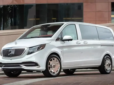 Chủ xe độ van Mercedes-Benz thành Maybach với tiền đủ mua S-Class mới