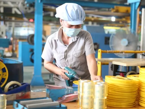 Tỷ lệ tăng lương của lao động Việt Nam năm 2023 được dự báo sẽ cao nhất trong khu vực Đông Nam Á