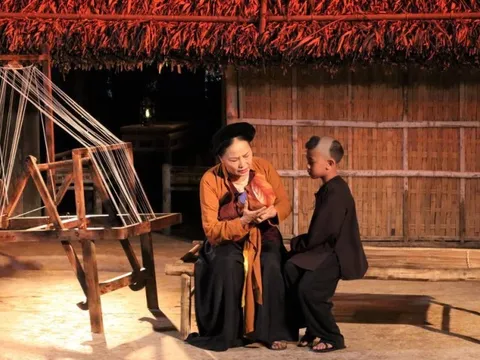 Xúc động Chương trình nghệ thuật “Làng Sen nuôi chí lớn"