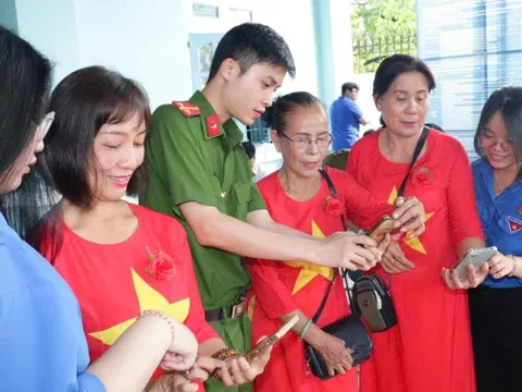 TP HCM: Rộn ràng ngày hội Đại đoàn kết tại nhiều địa phương