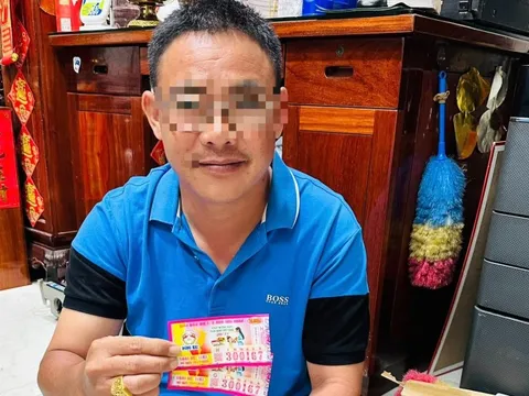 Xổ số miền Nam: 2 người đàn ông trúng đặc biệt ngay Ngày Quốc tế Nam giới