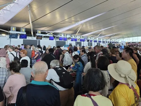 Bộ Xây dựng cấp giấy phép kinh doanh sân bay Phú Quốc cho Sun Group