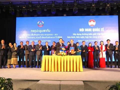 Phát huy vai trò Mặt trận trong xây dựng đường biên giới Việt - Lào hòa bình, hữu nghị, hợp tác cùng phát triển