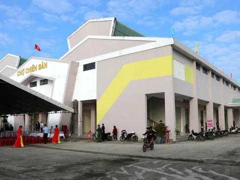 Xã ở Đà Nẵng đưa vào vận hành chợ hàng chục tỉ đồng